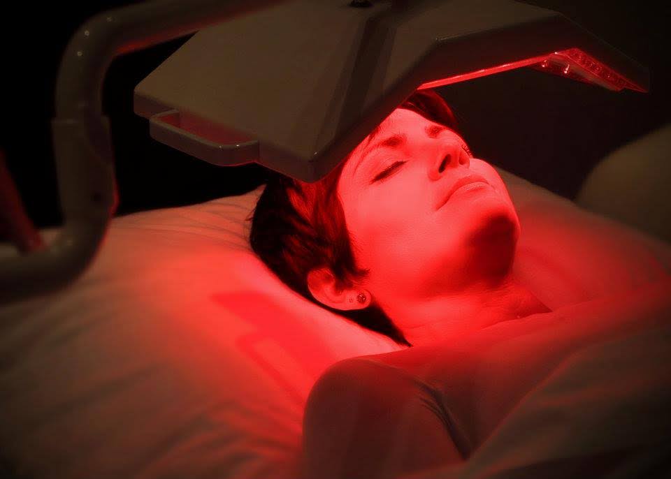 Mastique Light LED Therapy Encinitas | Advanced Anti-Aging Facial Treatment